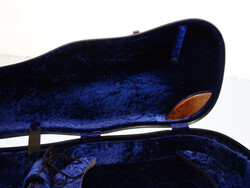 Tvarované pouzdro pro housle Tvarované pouzdro pro housle